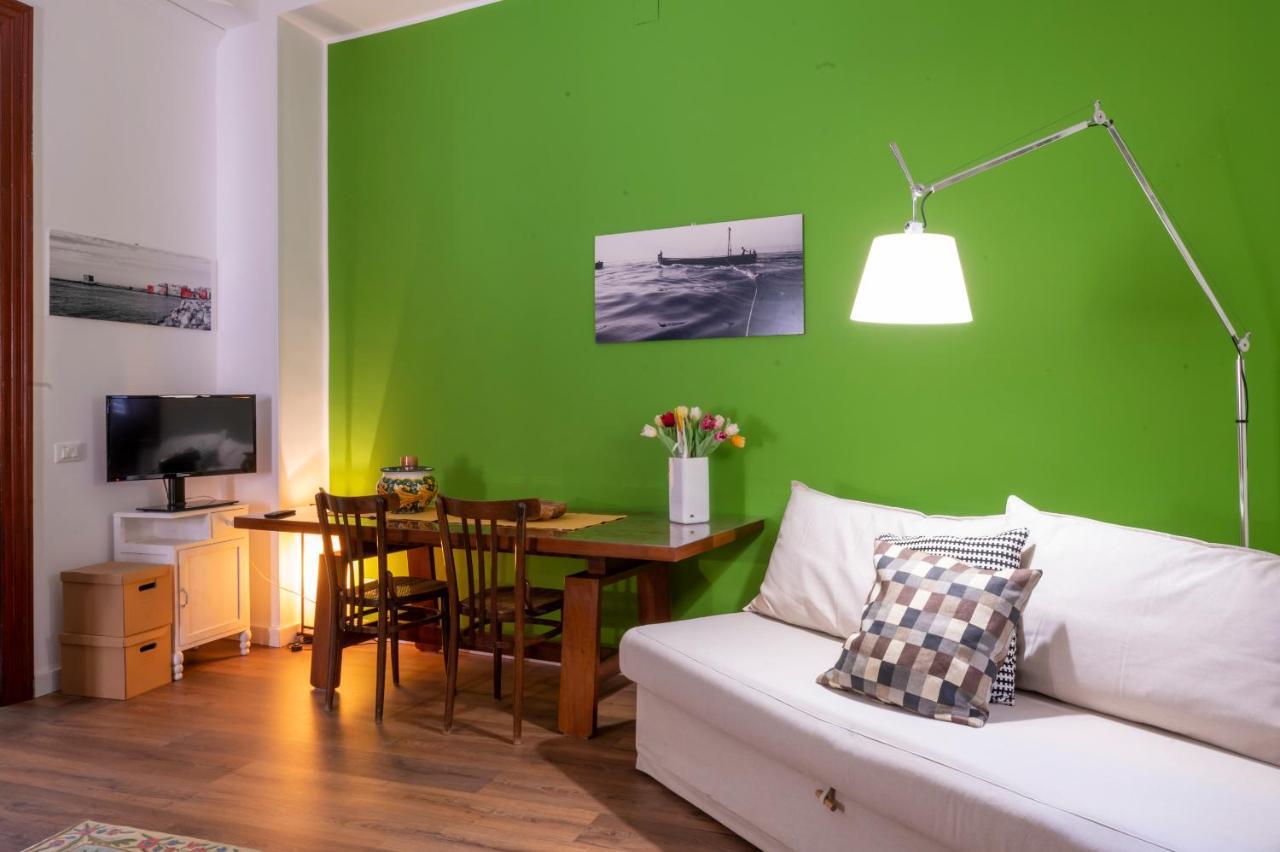 Al 22 Apartment *
